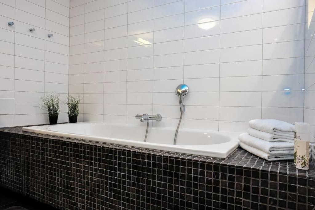 #stayhere - Spacious Luxury Town Hall 3bdr * Wilno